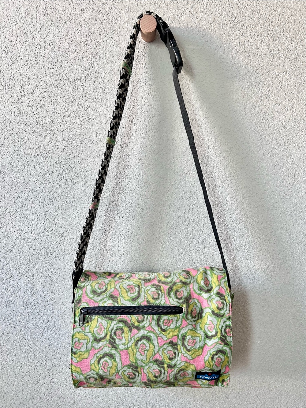 KAVU Canvas Crossbody Bag Pink Green Yellow Floral Print Cord Strap